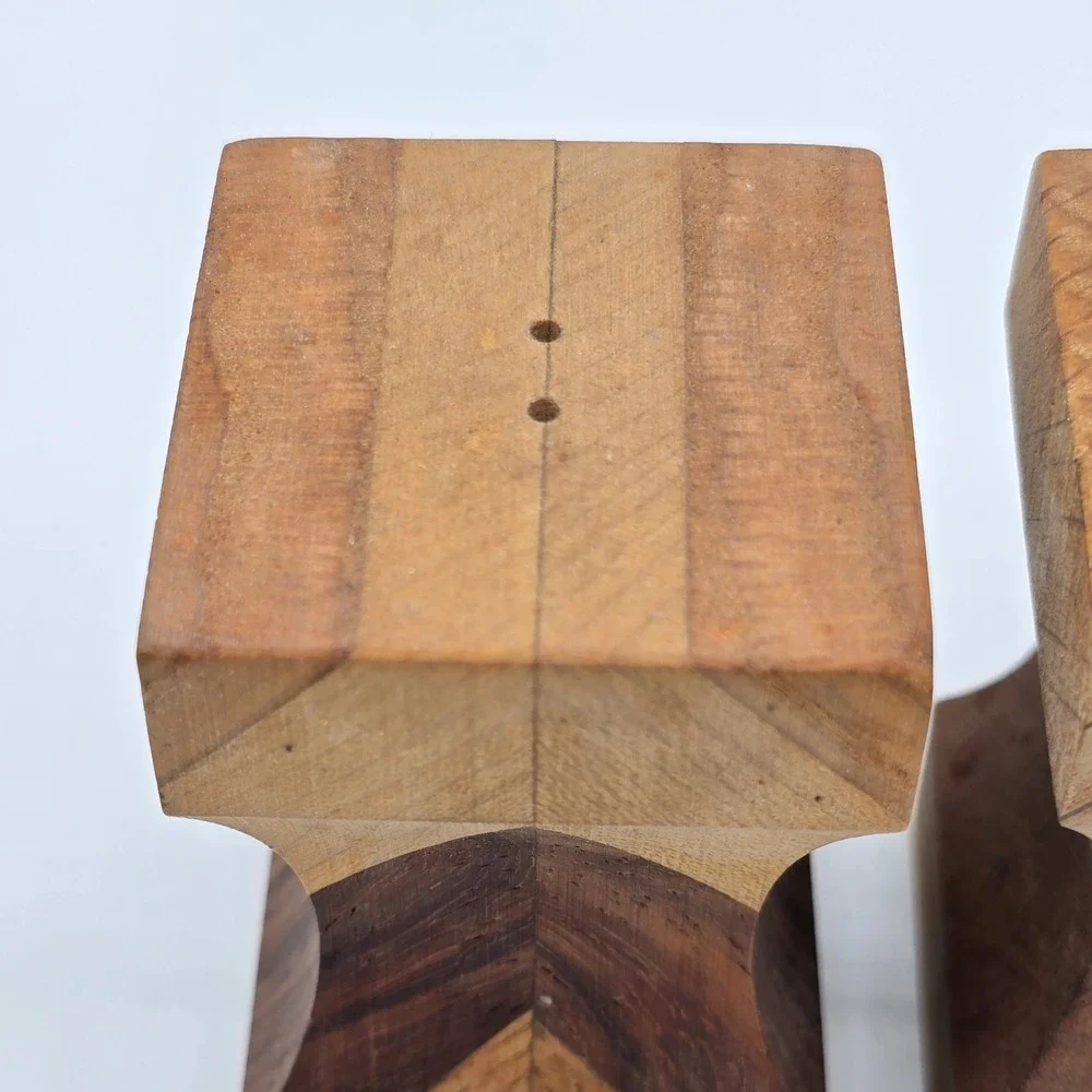 Vtg Wooden Salt & Pepper Shakers MCM Mixed‎ Woods Arrow Pattern Wood